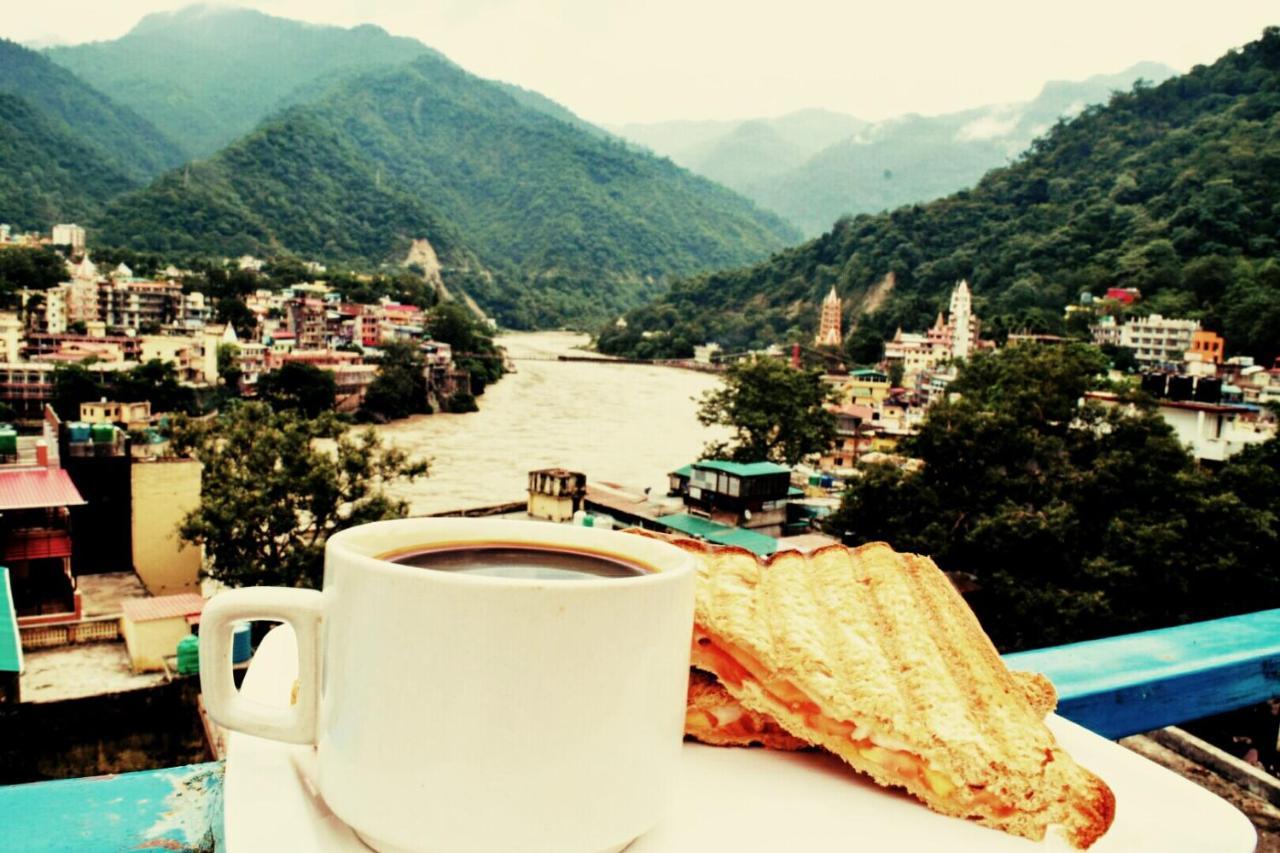 Хостел Skyard Rishikesh, Laxman Jhula Экстерьер фото